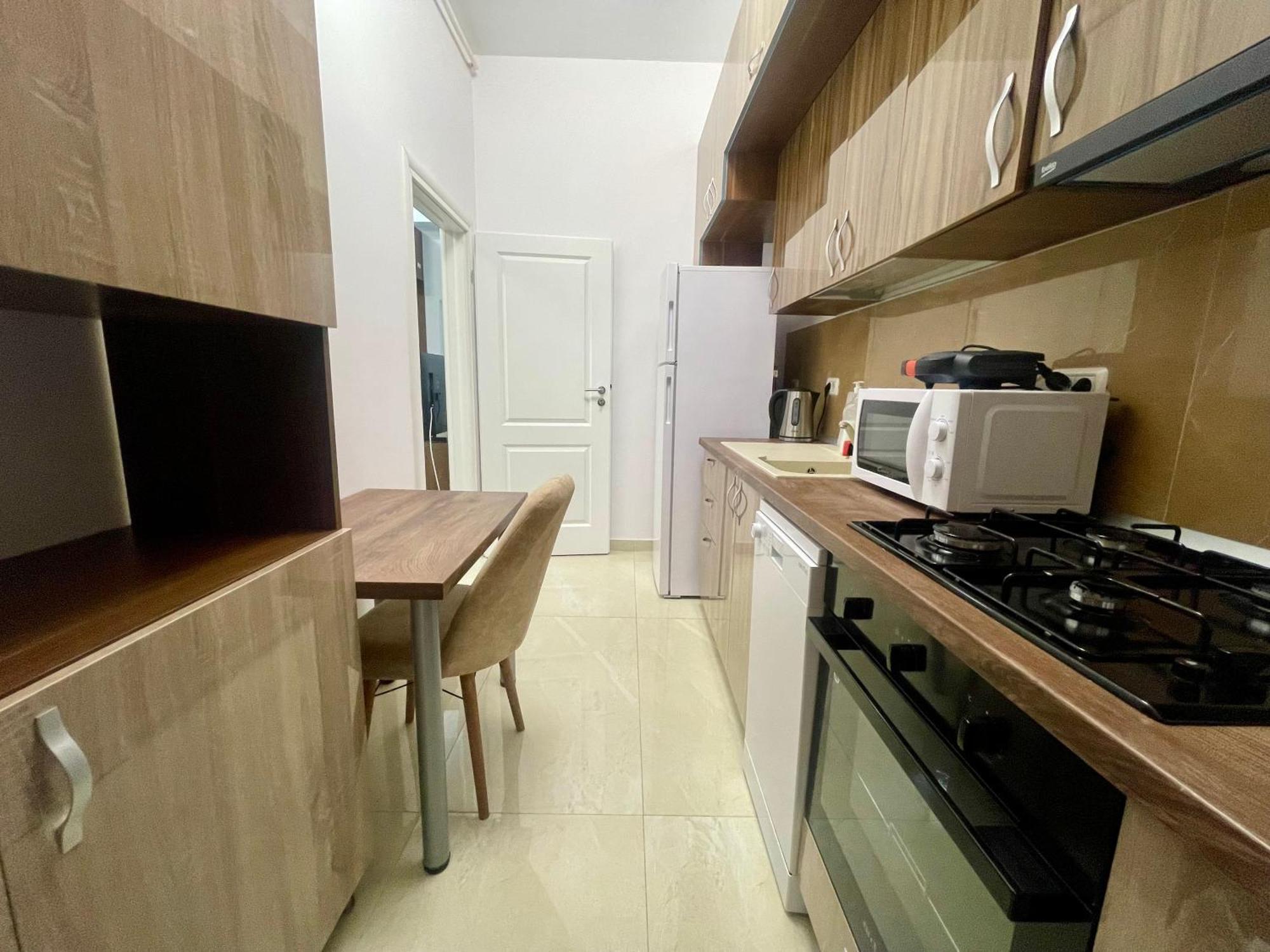 Apartment Adress Dd14 Bucharest
