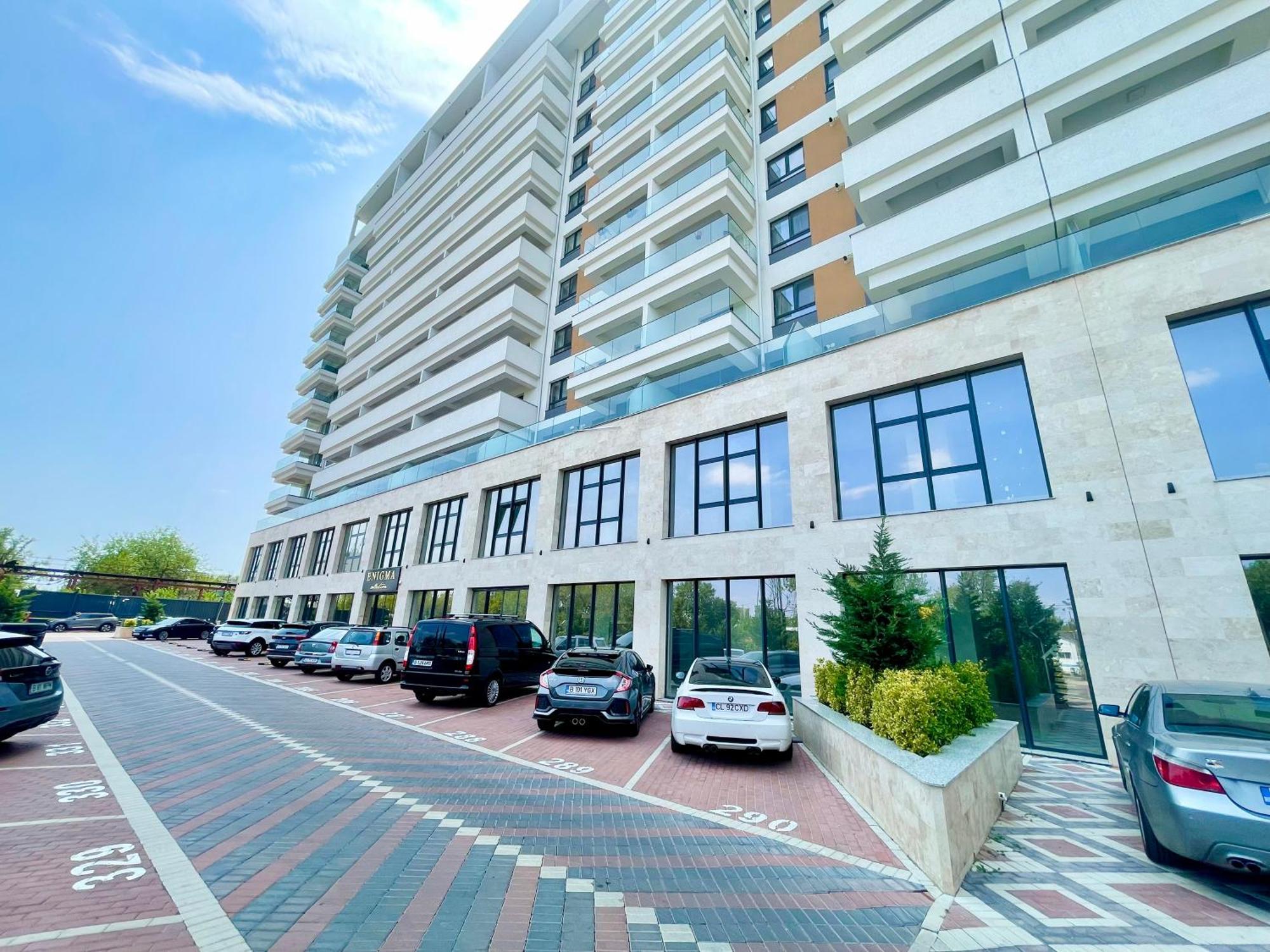 Apartment Adress Dd14 *